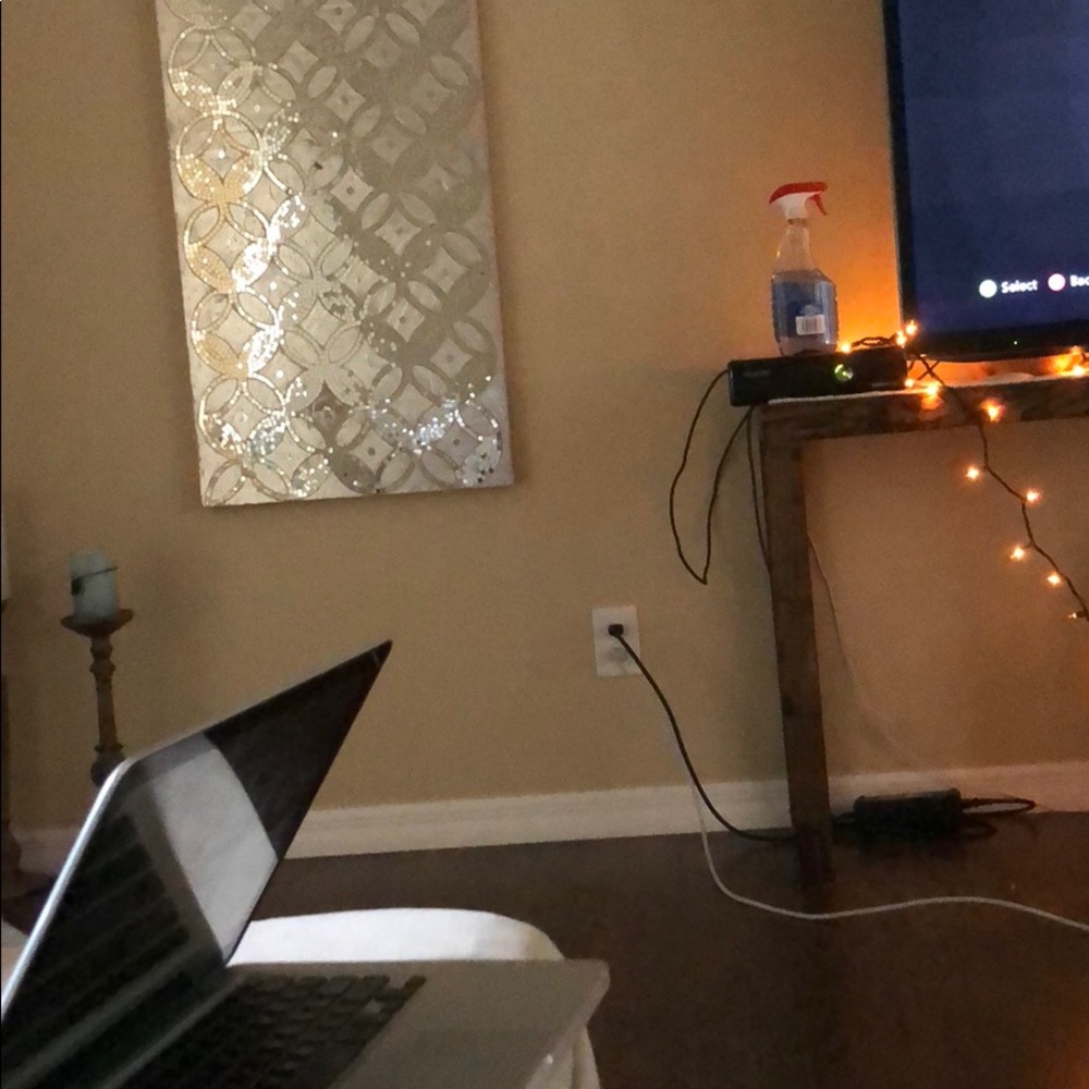 Meet your Posher, Eemma